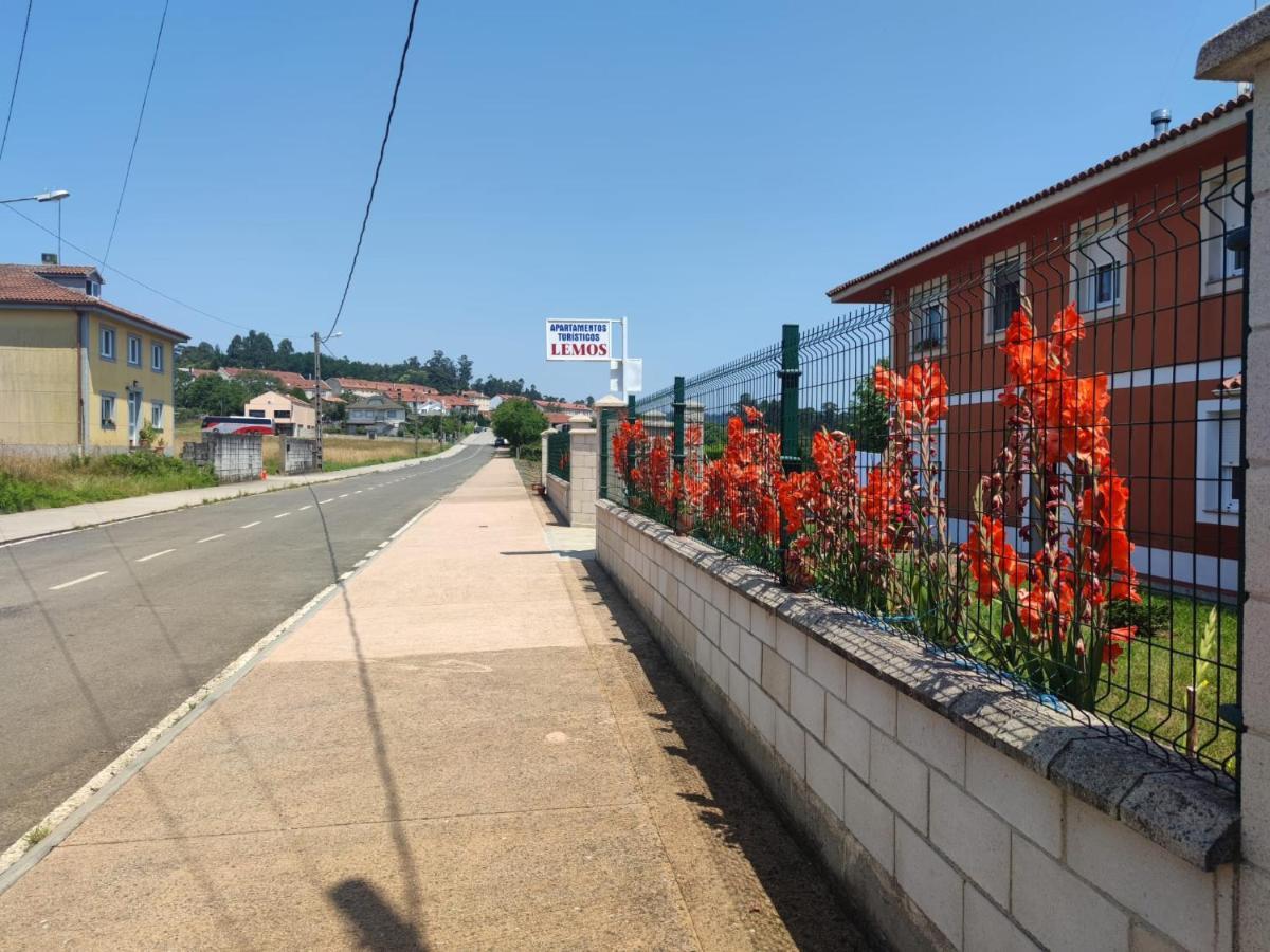 Apartamentos Turisticos Lemos O Pedrouzo Exterior foto